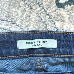 Rich & Skinny Blue Denim Jeans with Contrast Stitching